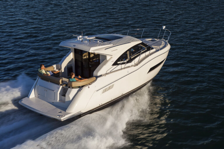 Carver C37 Coupe FOR SALE