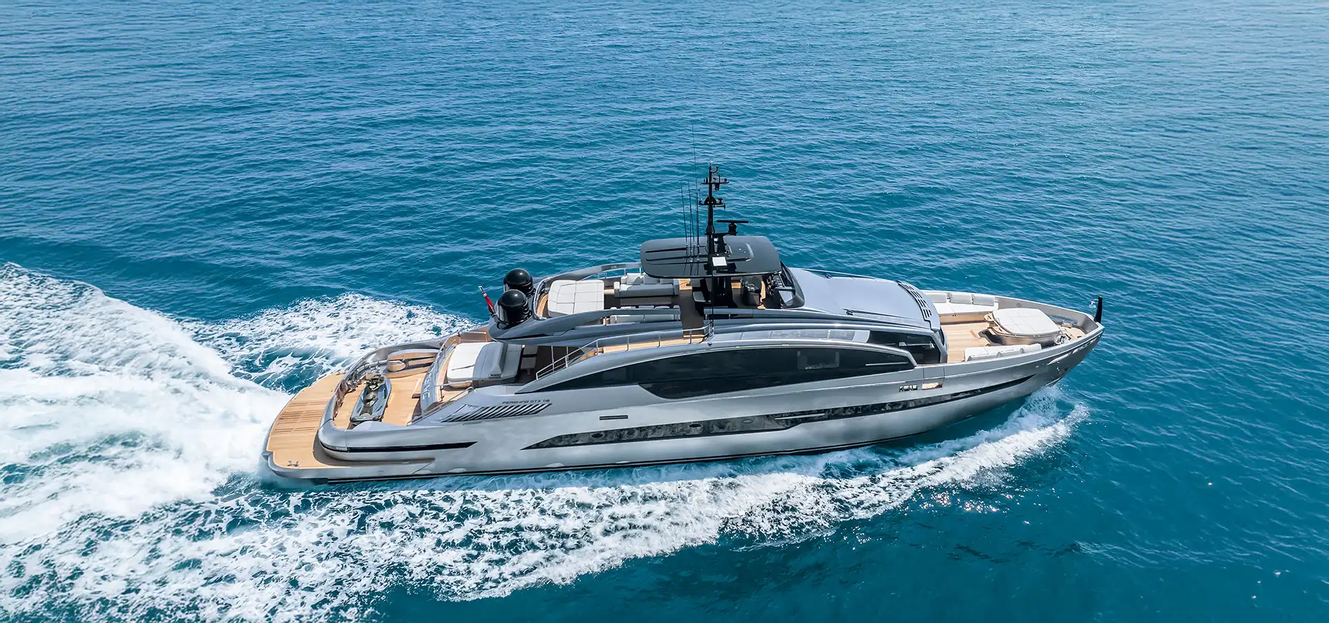 PERSHING YACHTS GTX 116 FOR SALE